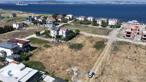 ÇANAKKALE LAPSEKİ ÇARDAK SAHİLDE SATILIK VİLLA ARSASI