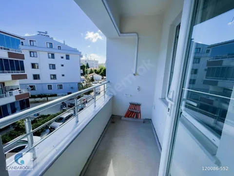 LAPSEKİ SAHİLDE SATILIK EBEVEYN BANYOLU SIFIR 3+1 DAİRE