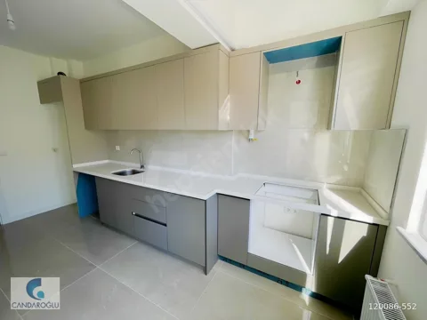 LAPSEKİ SAHİLDE SATILIK EBEVEYN BANYOLU SIFIR 3+1 DAİRE
