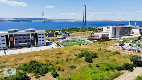 ÇANAKKALE LAPSEKİ BOĞAZ VE KÖPRÜ MANZARALI SATILIK ARSA