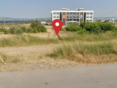 ANA CADDE ÜZERİ İÇDAŞ OKULUNUN ÖNÜNDE TİC+ KONUT İMARLI KUPON ARSA